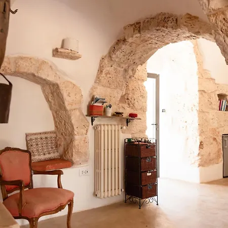 Il Cardo Bianco - Trulli A Ceglie Messapica
